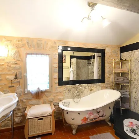 Maison Avec Piscine Part. Holiday home