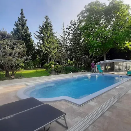 Maison Avec Piscine Part. * Le Thor